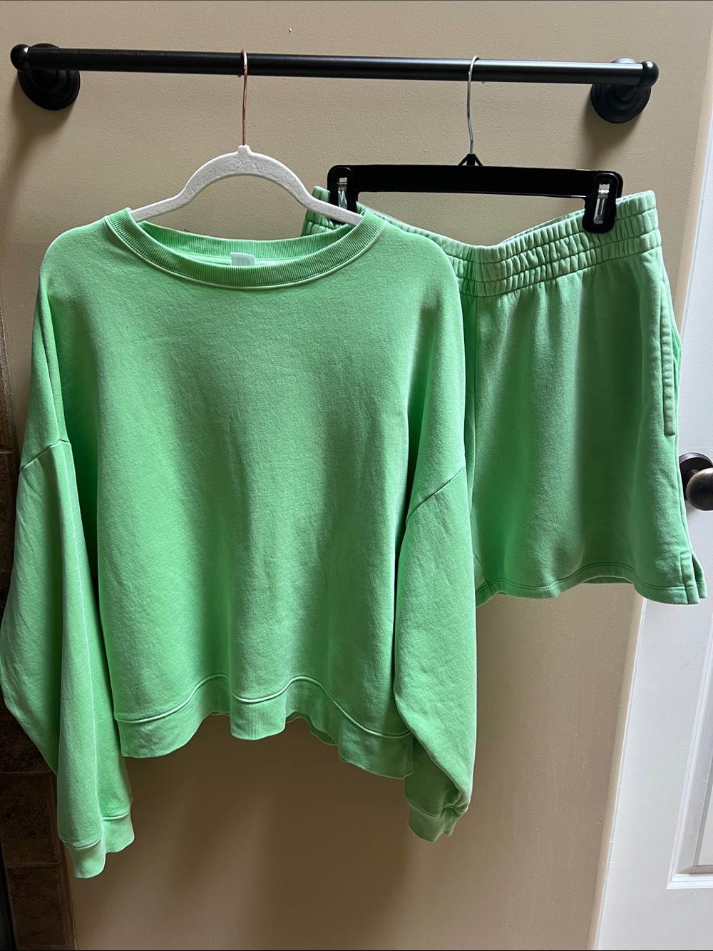 Gap Factory Sweatshirt & Matching Sweat Shorts